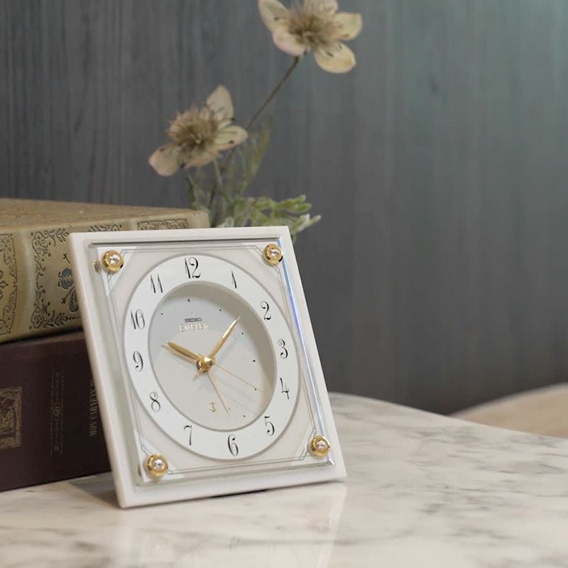 HR592W | セイコー クロックオンラインストア